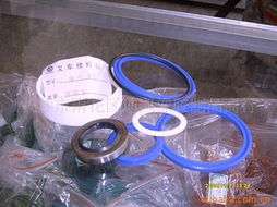 長沙市雨花區迪鴻橡膠制品商行 專業工程機械橡膠配件產品列表